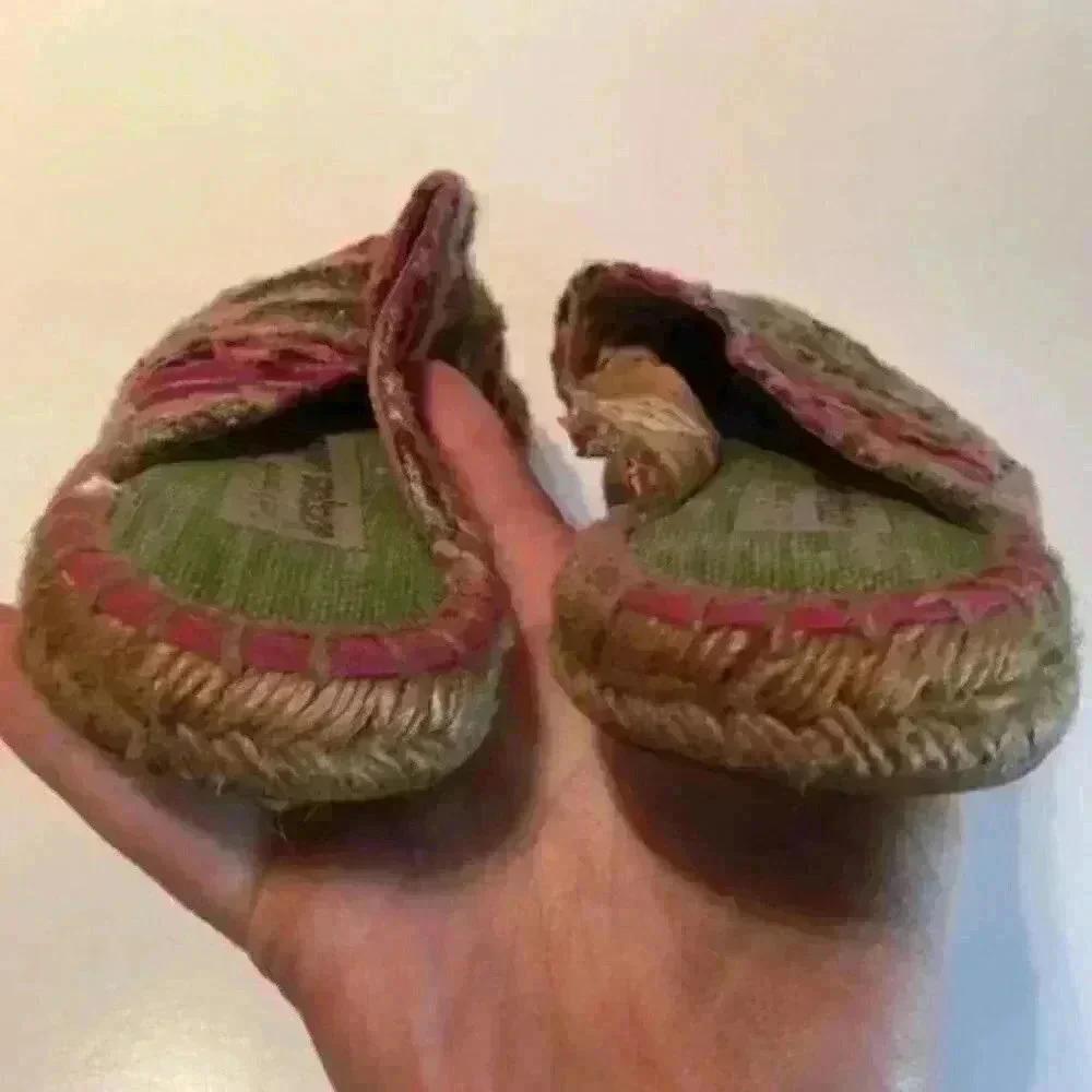 Jacques Levine Flats Sz 7 Multicolored Woven Mules